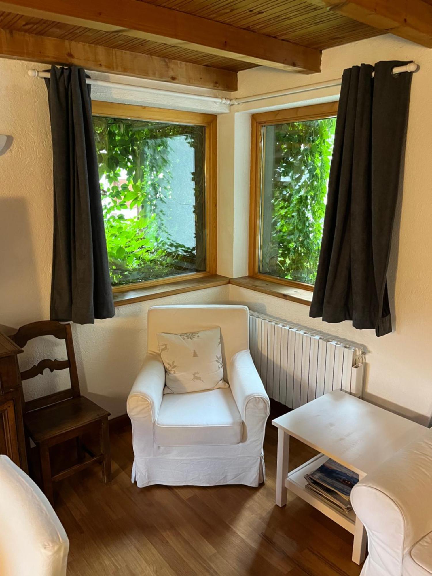 Chalet Blanc Le Duplex Courmayeur Exterior photo